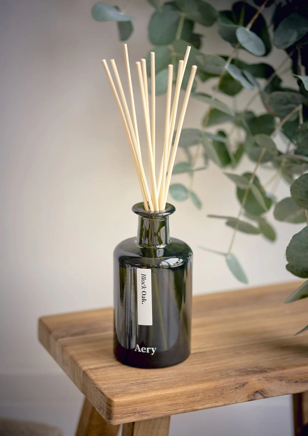 BLACK OAK REED DIFFUSER - CEDARWOOD CARDAMON AND NUTMEG